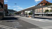 Neugestaltung Kantonsstrasse und Bahnhofplatz, Neubau Bushof und Parking